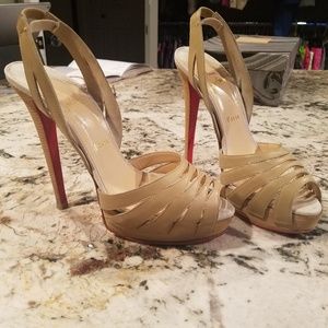 Tan Christian Louboutins size 40 Heels